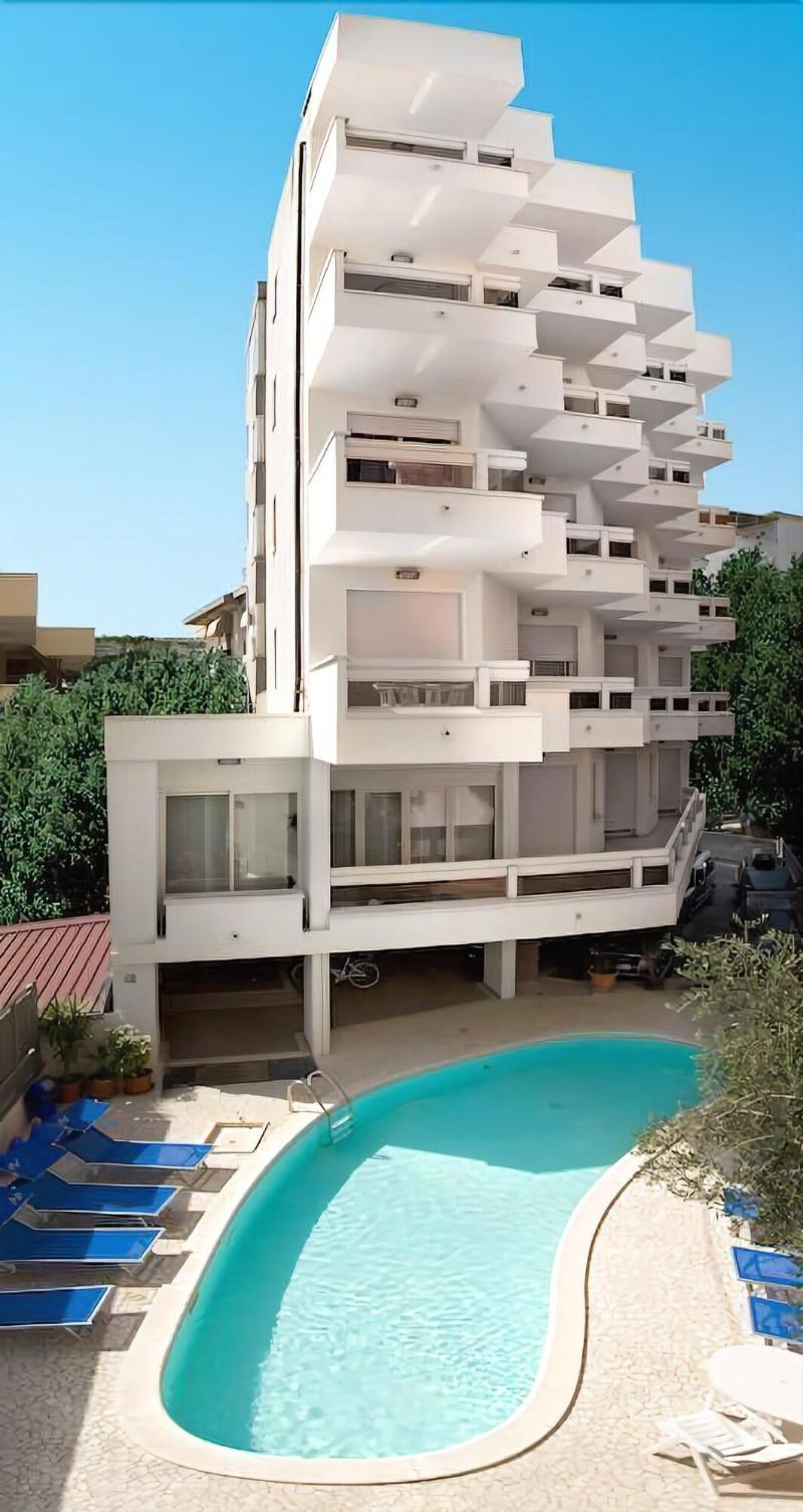 Hotel Prestige Cattolica Exterior foto